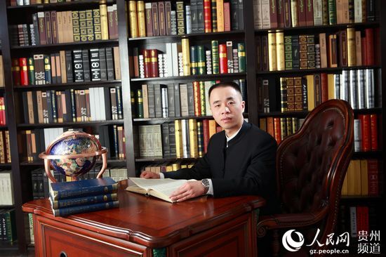 圖為亨達科技集團董事長連灶華。