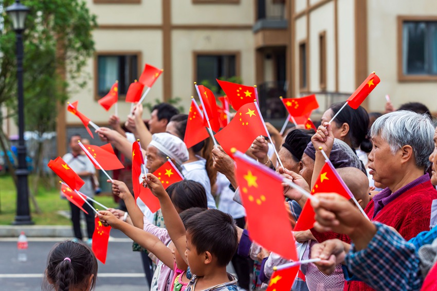 2021629FʡǭķֵL@׵طؚcװȺ_չcϲӭh100z