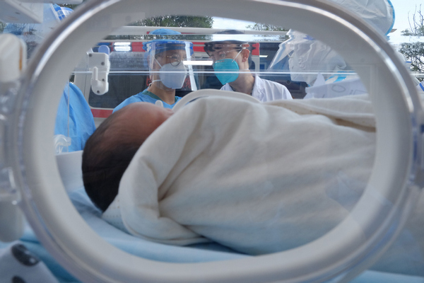 貴陽新生兒。