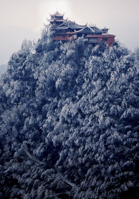 安順推出 “十佳精品旅游線路”“十佳旅游商品”