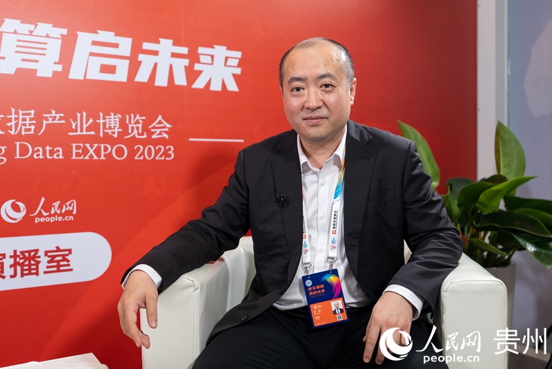 2+太極計算機股份有限公司總裁仲愷接受人民網專訪。人民網 涂敏攝