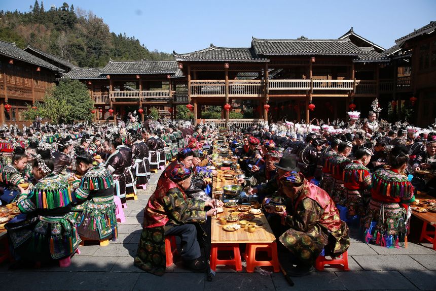 肇興侗寨長桌宴。