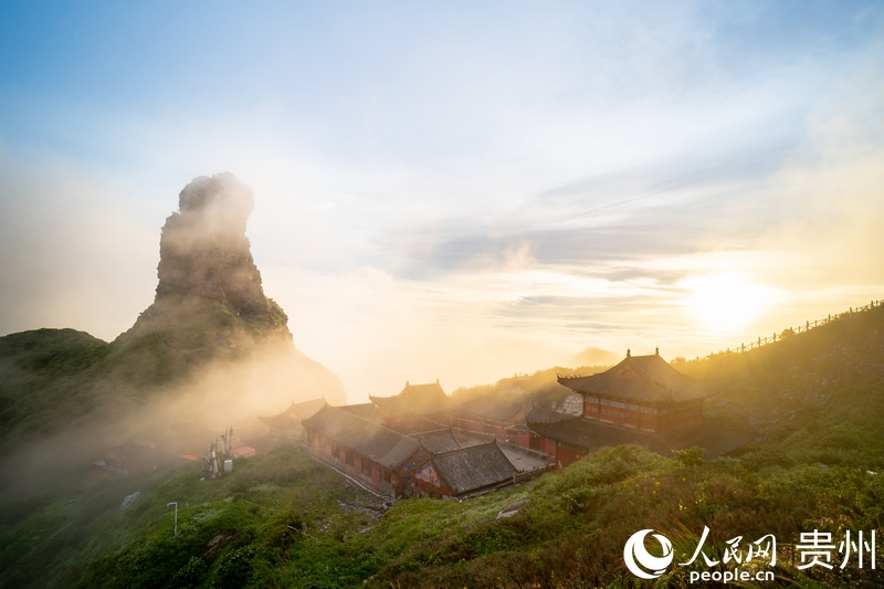 4 梵凈山日落。人民網記者 涂敏 攝.jpg
