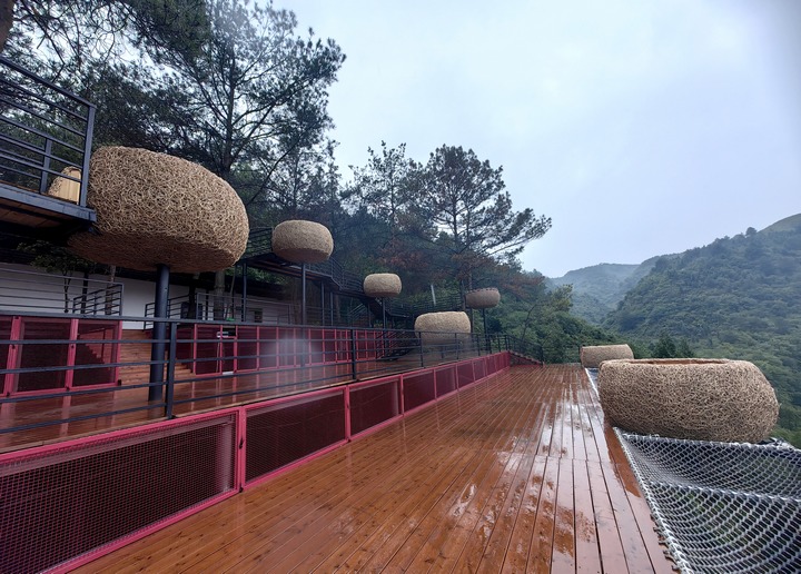 鳥巢餐廳。