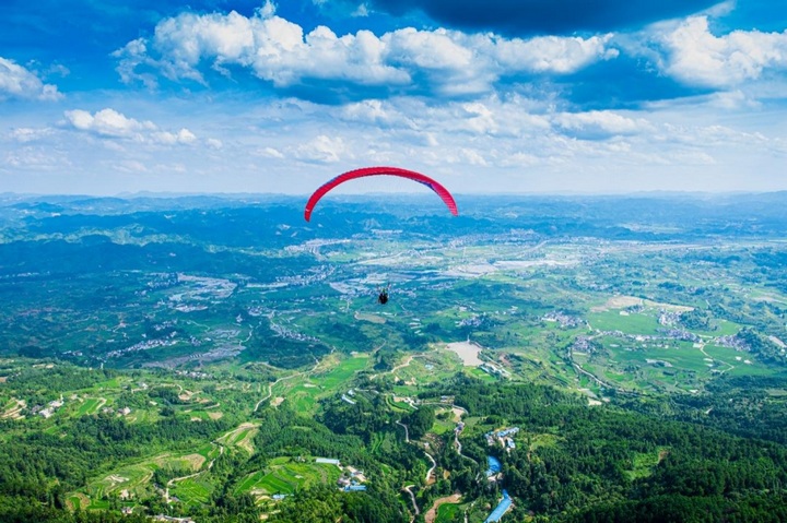 貴州安安滑翔傘基地。