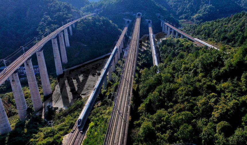 貴廣高鐵將于10月11日起提速。石宗林攝