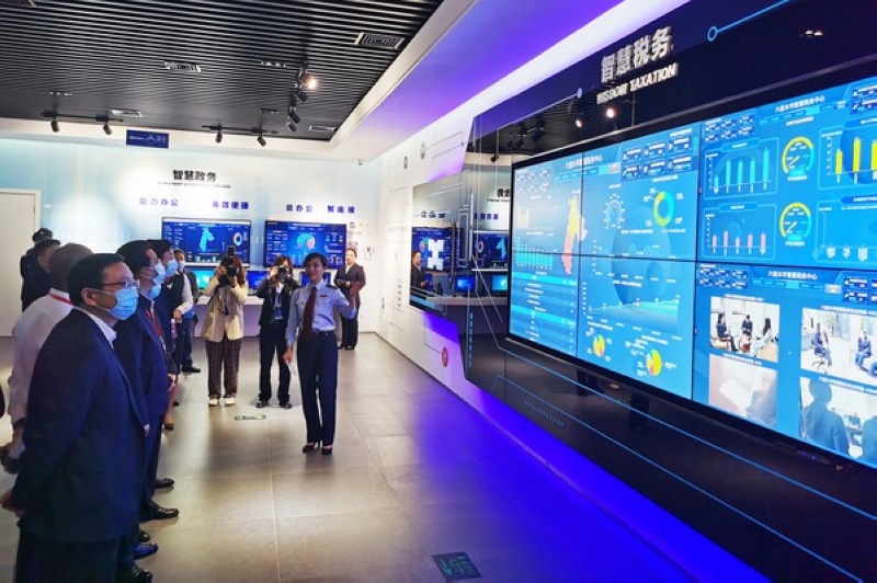 貴州“智慧稅務”平臺在2021年數博會上展出。羅振源攝