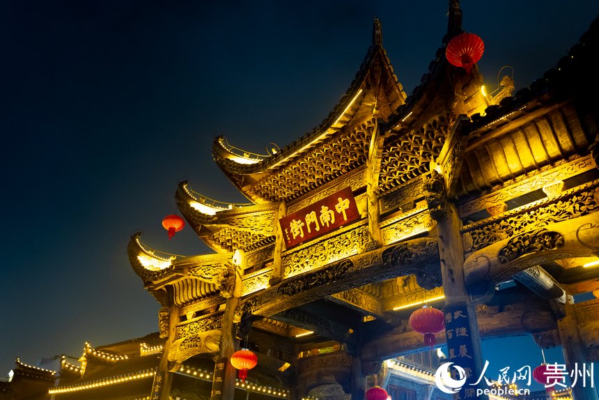 中南門古城。人民網記者 涂敏攝