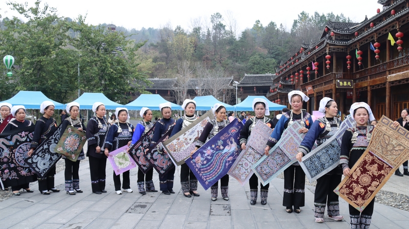 咕嚕指尖技藝大賽。