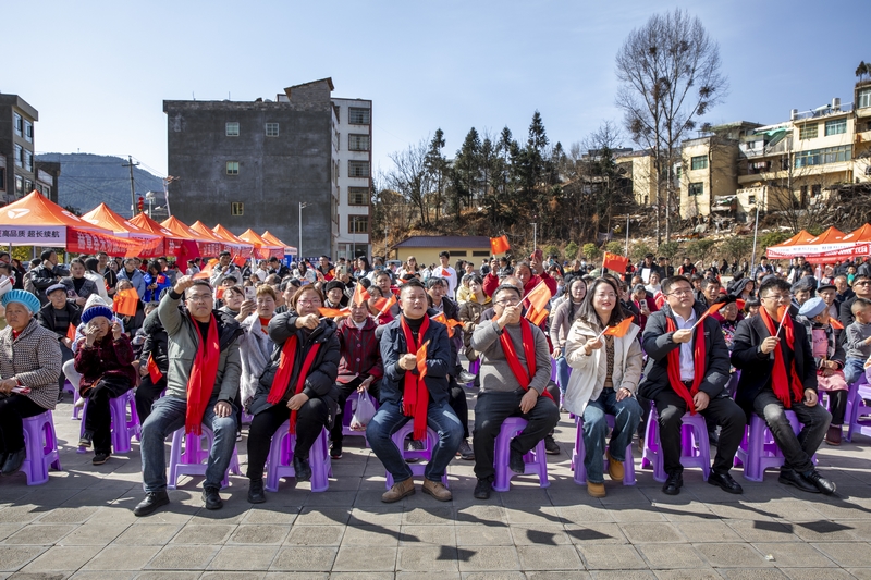 2月4日，赫章縣文聯開展文化進萬家文藝匯演現場。劉勇攝