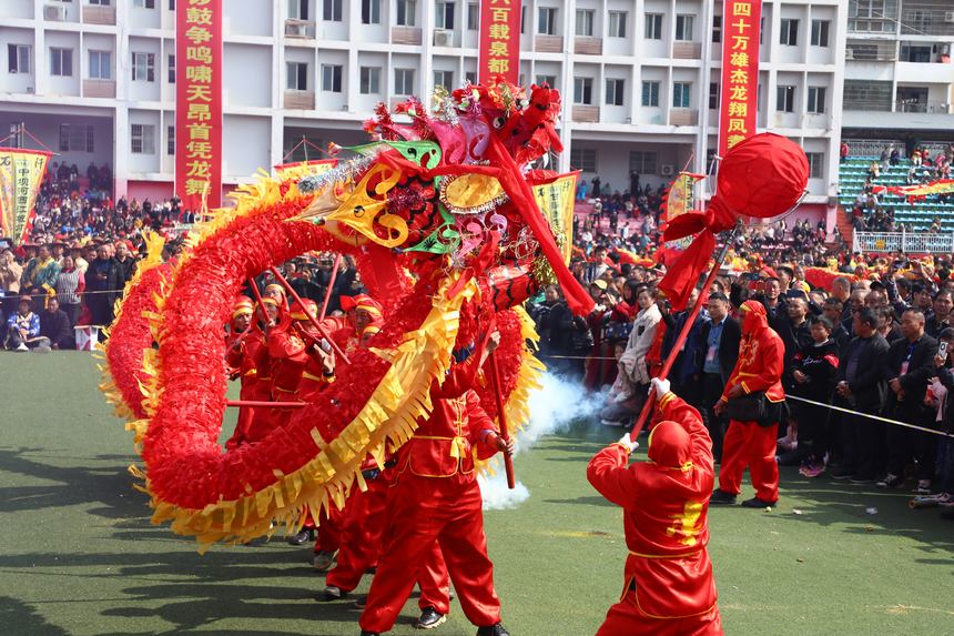 石阡仡佬毛龍節活動現場。石阡縣融媒體中心供圖