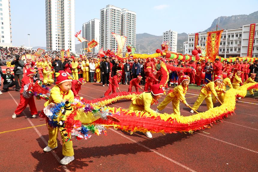 石阡仡佬毛龍節活動現場。石阡縣融媒體中心供圖