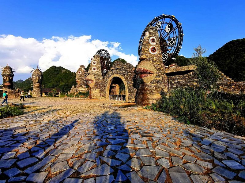 5  安順經開區阿歪寨。婁勇平   攝.jpg