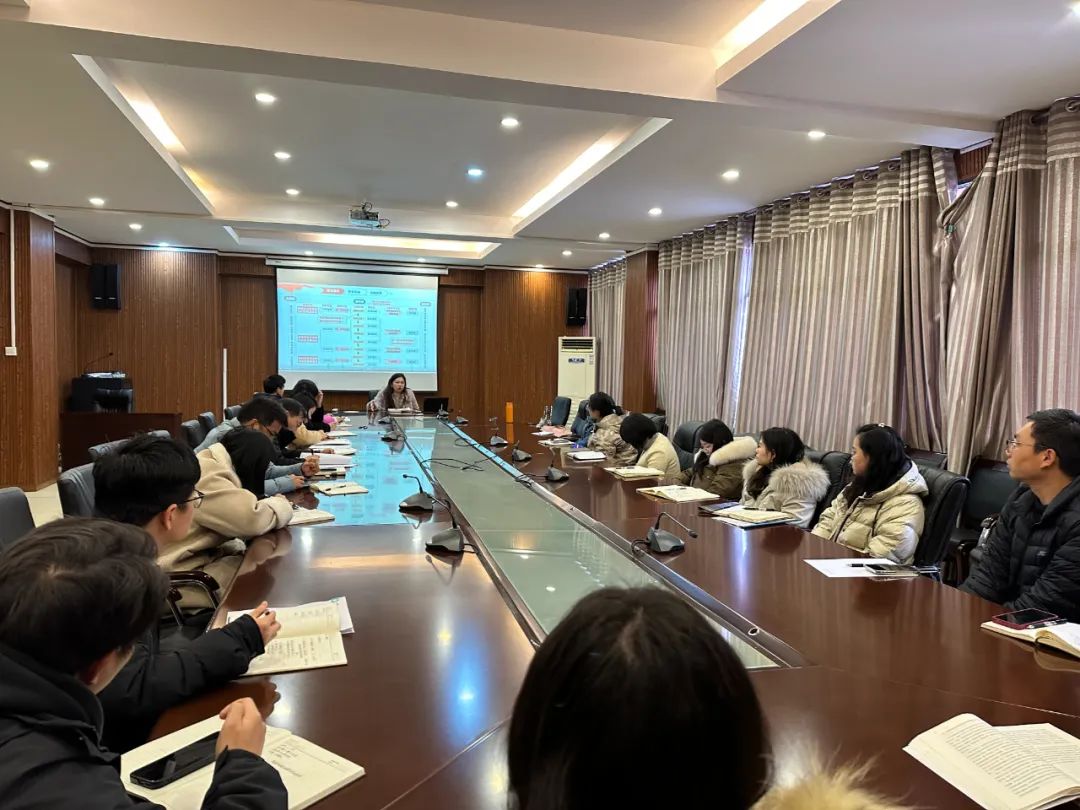 青年思政教師專題培訓。