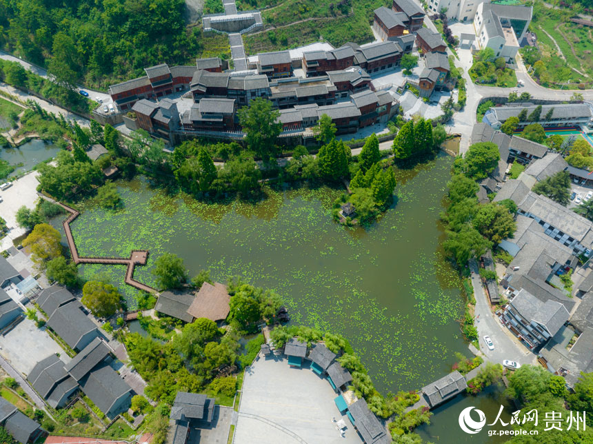 航拍偏坡鄉。人民網 陽茜攝