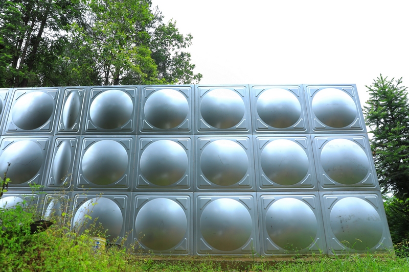 劍河縣太擁鎮柳金村新建起的蓄水池。