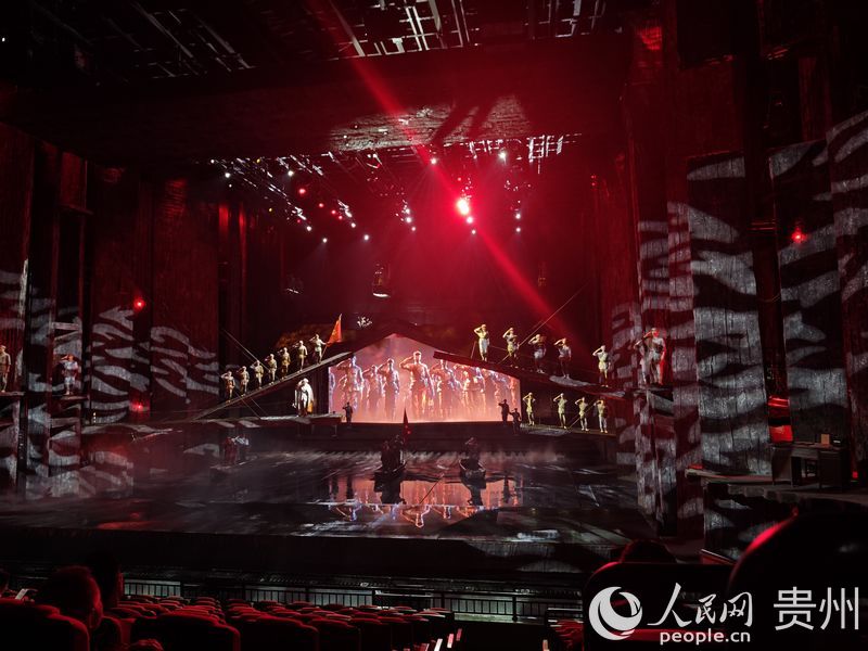 《偉大轉折》劇目演出現場。人民網 黃小桃攝