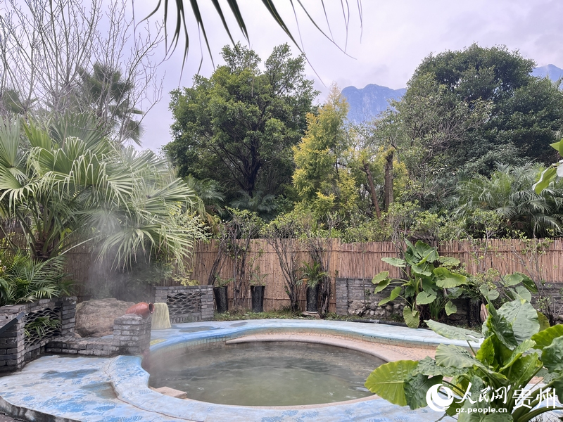 百車河溫泉。人民網 陳潔泉攝