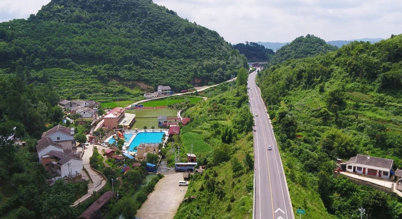 G212蘭龍線路容路貌。