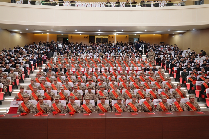 歡送新兵儀式 胡彥 攝.jpg