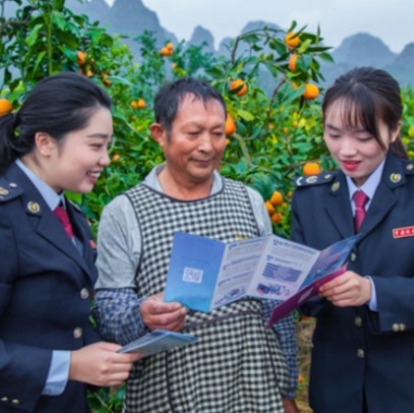 從烏蒙山麓到赤水河畔，黔貴大地上，貴州稅務部門以“智”為筆、以“誠”為墨繪就的營商環境新畫卷正徐徐展開。