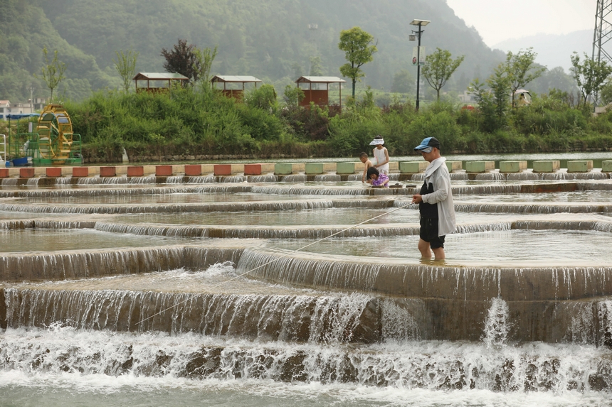 垂釣愛好者。