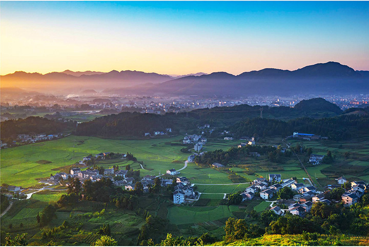 中國﹒詩鄉綏陽﹒詩配畫15號作品。 潘開禮攝