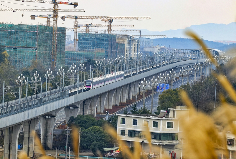 軌道交通S1線。貴安新區管委會供