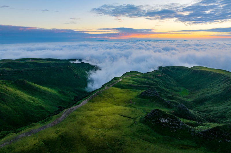 阿西里西大草原云海日出景觀。