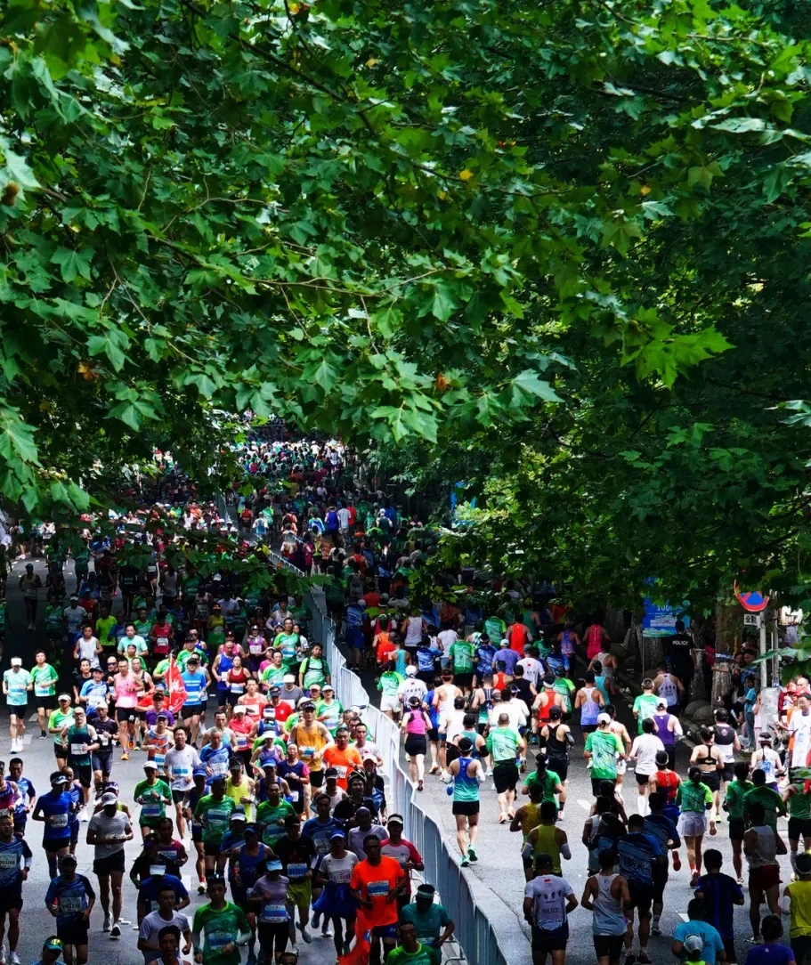 “六馬”十年：一場賽事與一座城市的共生蛻變。王述慷