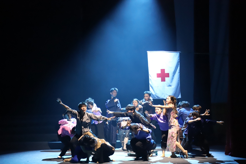 “勵新杯”舞蹈大賽。