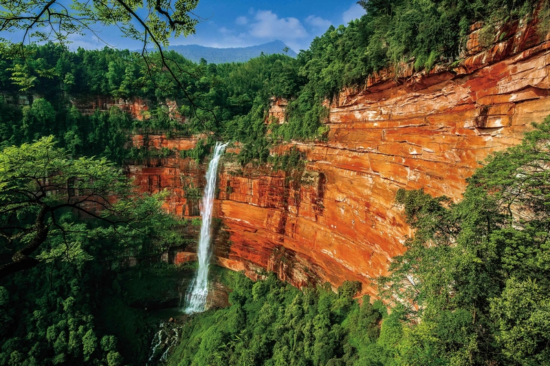 赤水丹霞是青年早期丹霞地貌的代表。洪開第攝