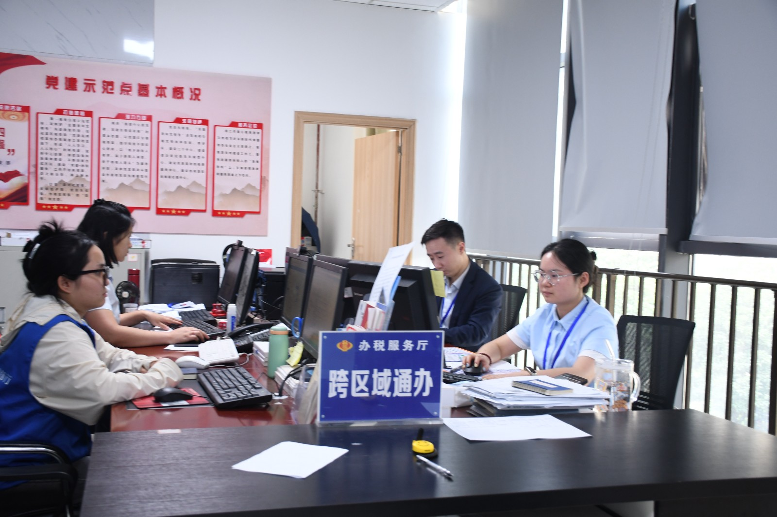 圖為征納互動工作臺。