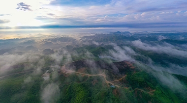 松桃苗族自治縣沙壩河鄉深入推進“兩清兩改兩治理”工作