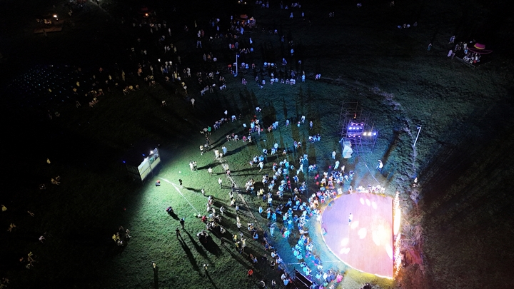 松桃黔東草海激活夏季出游新玩法。
