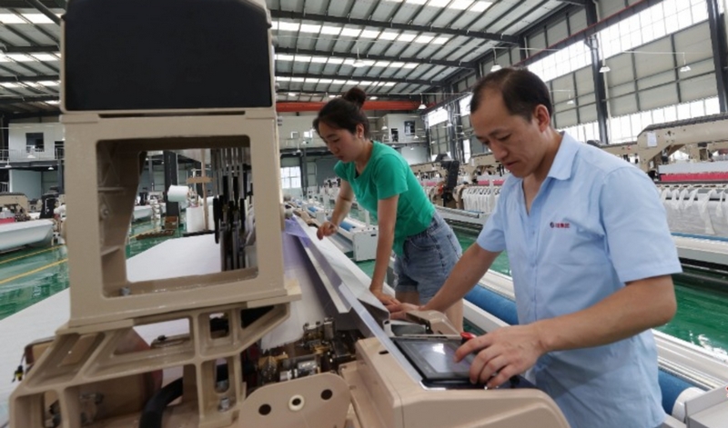 畢節紡織“研產銷一體化”項目一期建成投產。