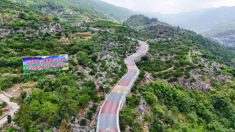 印江深入踐行“兩山論”鋪就綠色發展坦途。