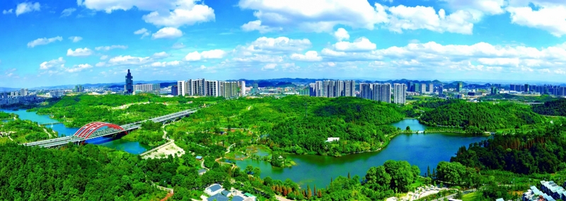 貴陽觀山湖公園賽場外景。