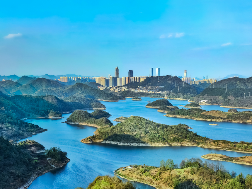 貴陽阿哈湖群島。湯恩博攝