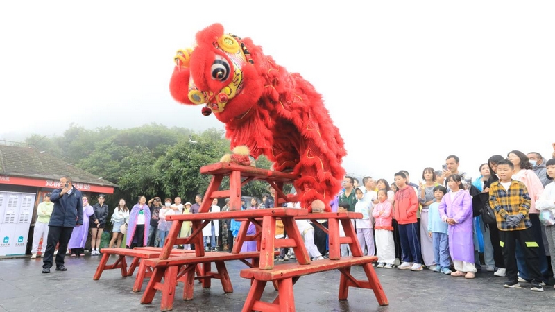 貴州梵凈山：暑期旅游人氣旺 迎客47.2萬人次帶火周邊經濟。