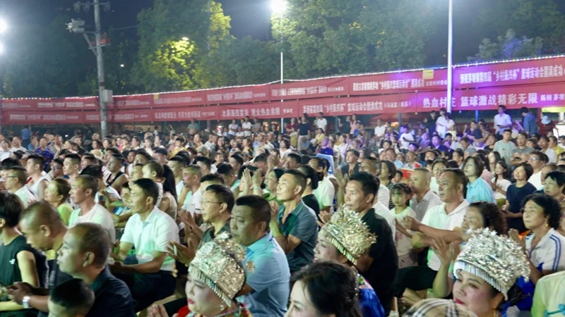 2、活動現場、