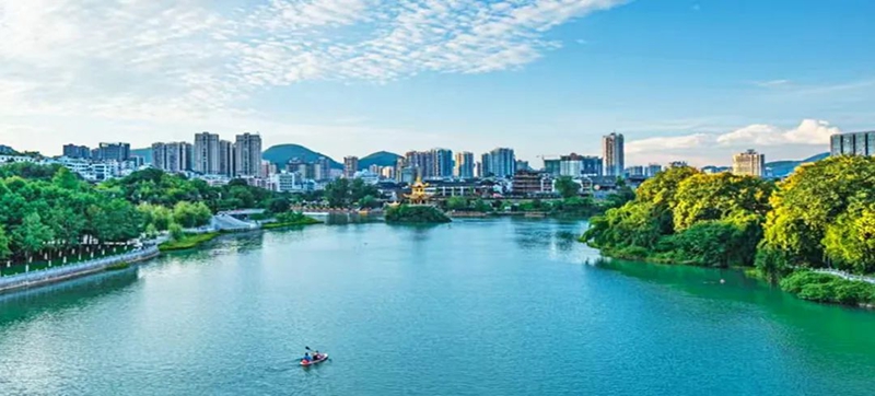 貴州銅仁：守護綠水青山 換得金山銀山。