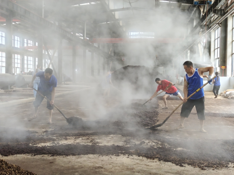桐梓醬香型白酒生產車間。 王琨榮攝.jpg