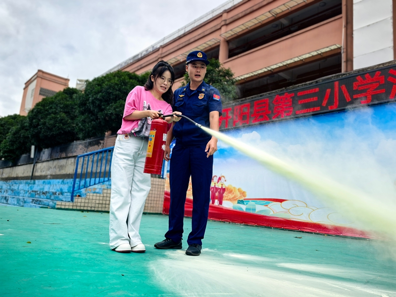 圖為：逃生現場。