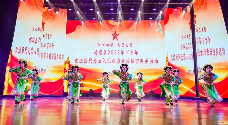 文藝演出  胡彥  攝