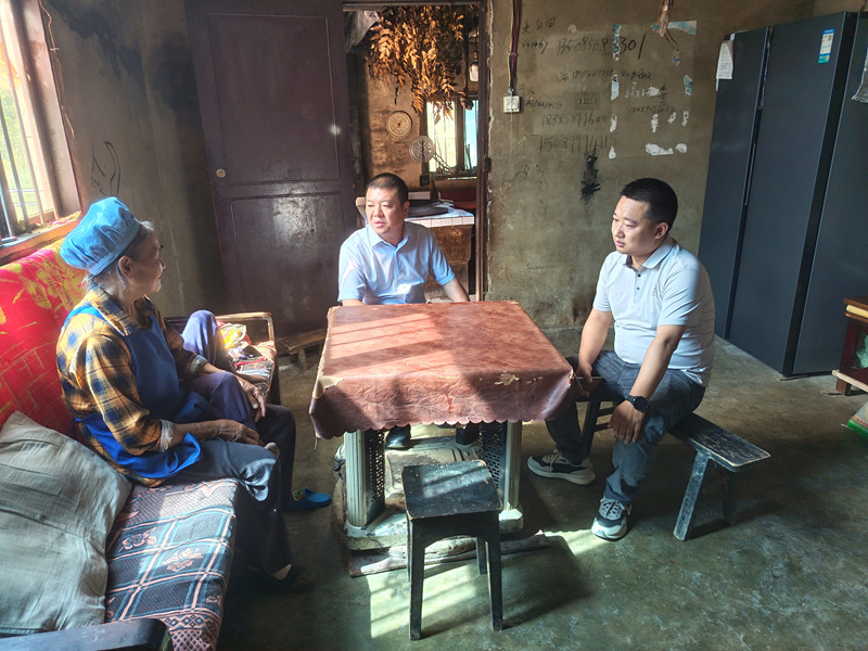 把群眾的訴求聽進去。