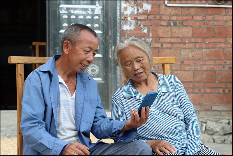 新基站開通！獨山縣仁等村立納組通信信號“滿格” (2)