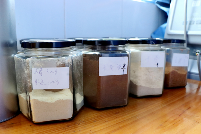 利民服務再升級 獨山縣人民醫院新增中醫護理門診。