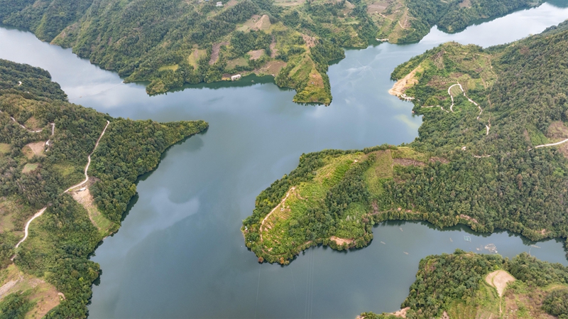 羅甸秋日一景。 