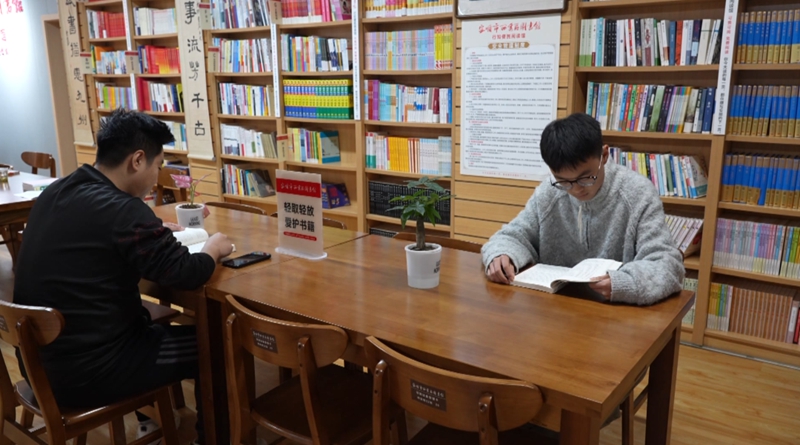 西秀區：“館店融合”新模式 打造便民閱讀新空間。